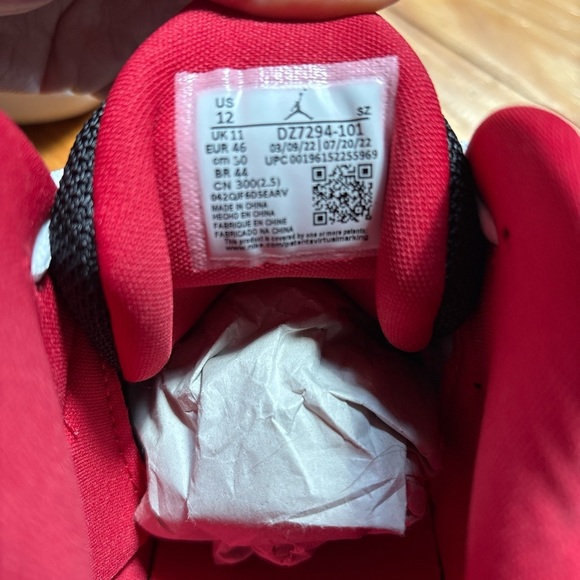 New Men’s Nike Air Jordan Retro Team 2 Chicago Sneakers Size 12 - Picture 3 of 7